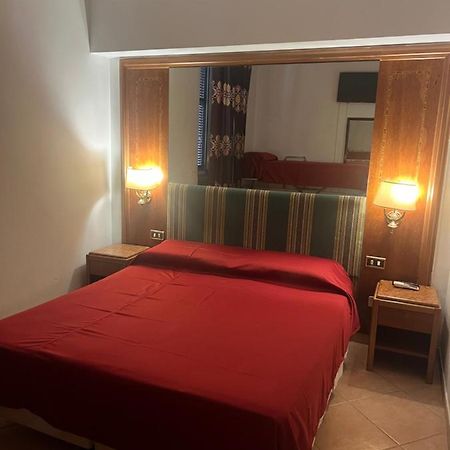 Terminal Guest House 24 Rome Exterior photo